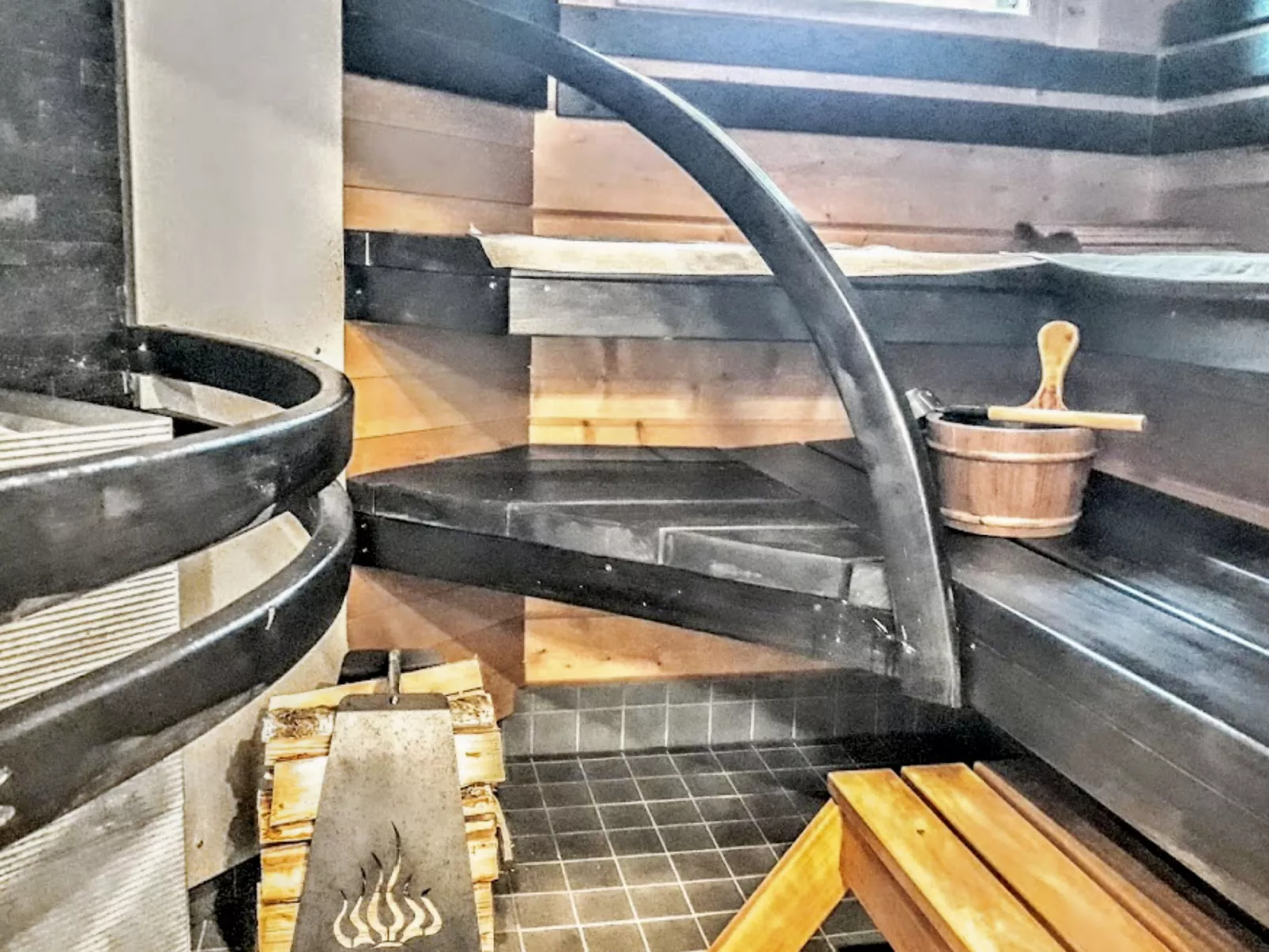 Villa paasirinne a-Binnen