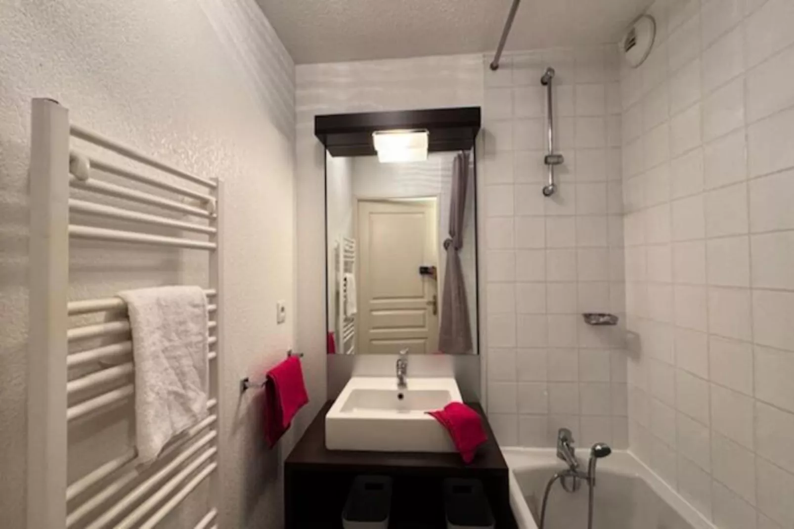 Résidence Eterlou-Niet-getagd