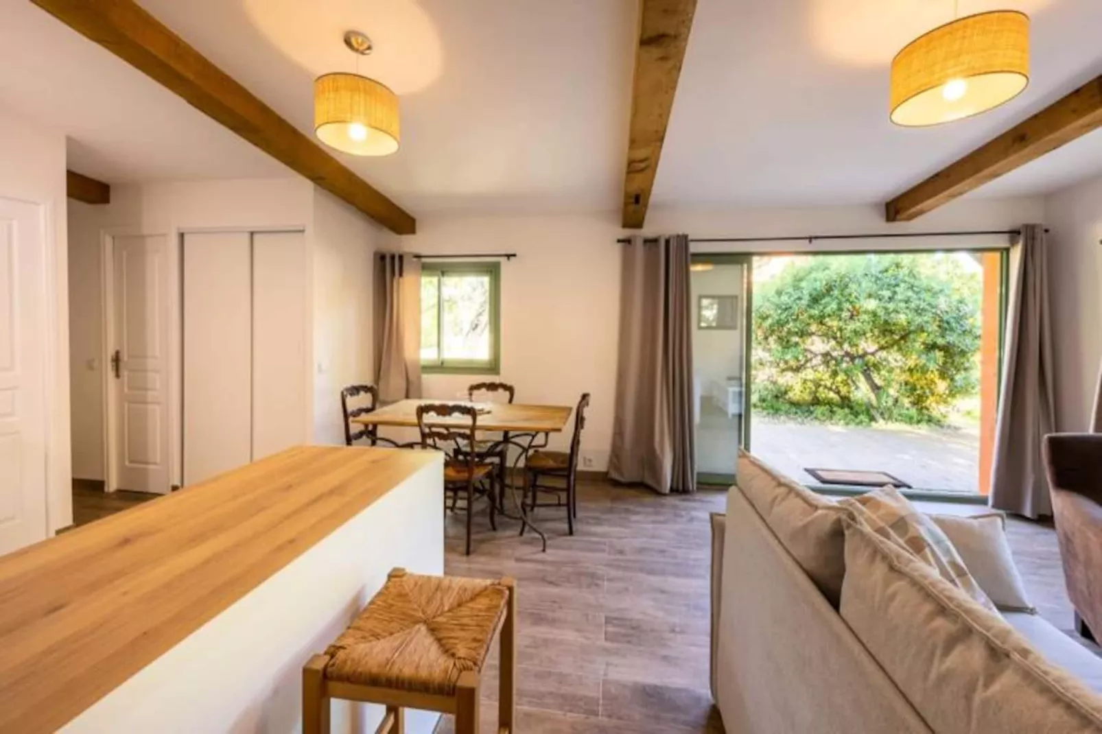 06bv2 : Joli Cottage Au Calme Avec Piscine-Niet-getagd