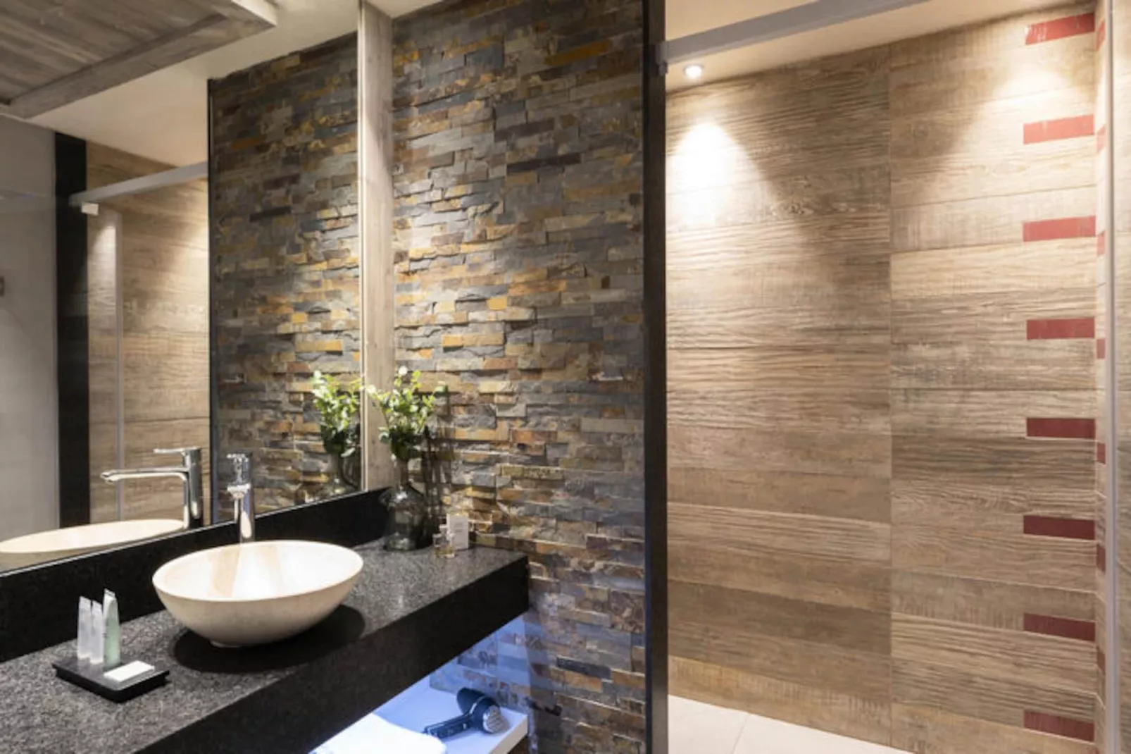 MGM Hôtels & Résidences - Hôtel Les Suites d'Alexane ****-Niet-getagd