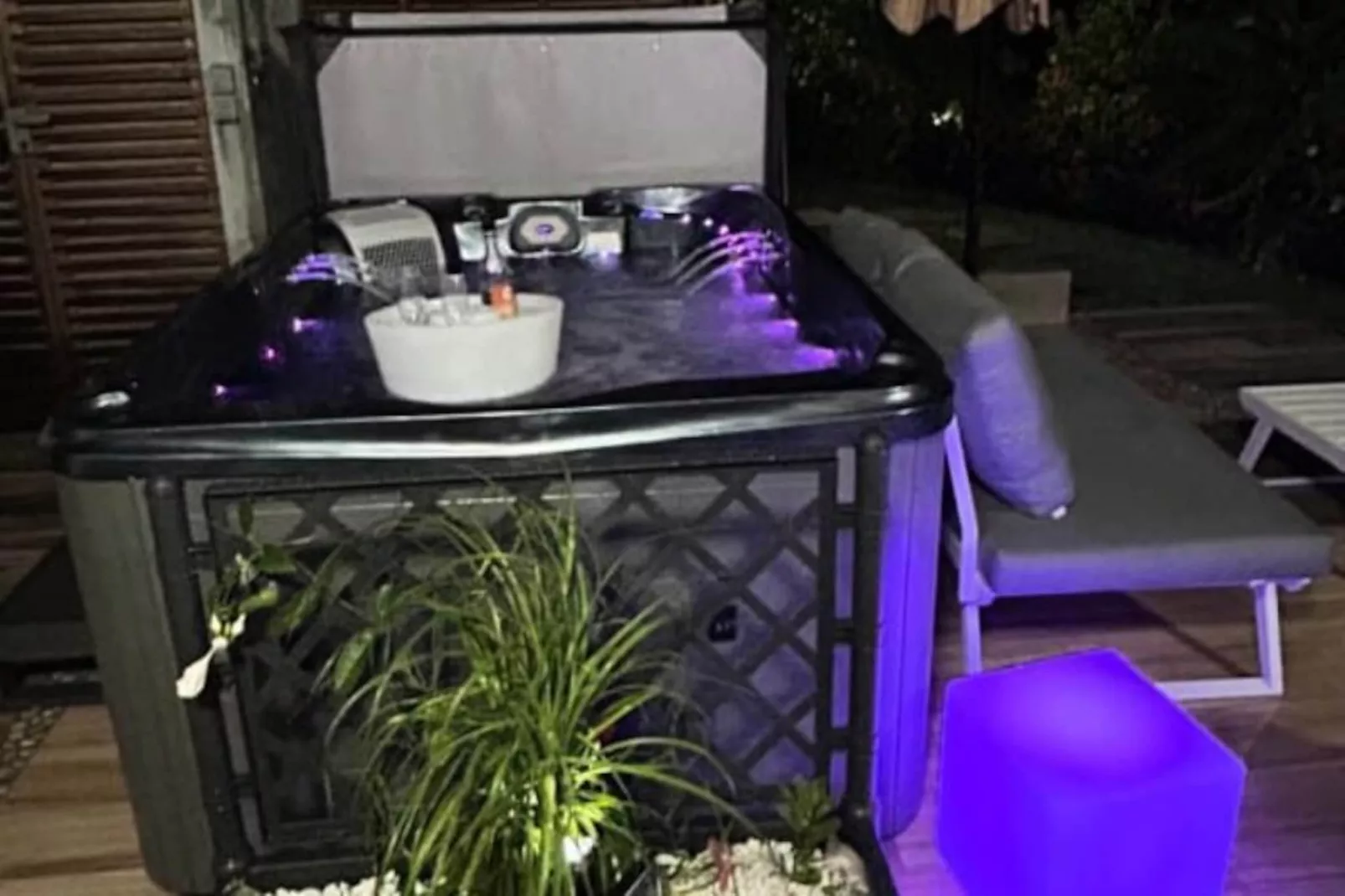 Bungalow Damien - Niet-getagd