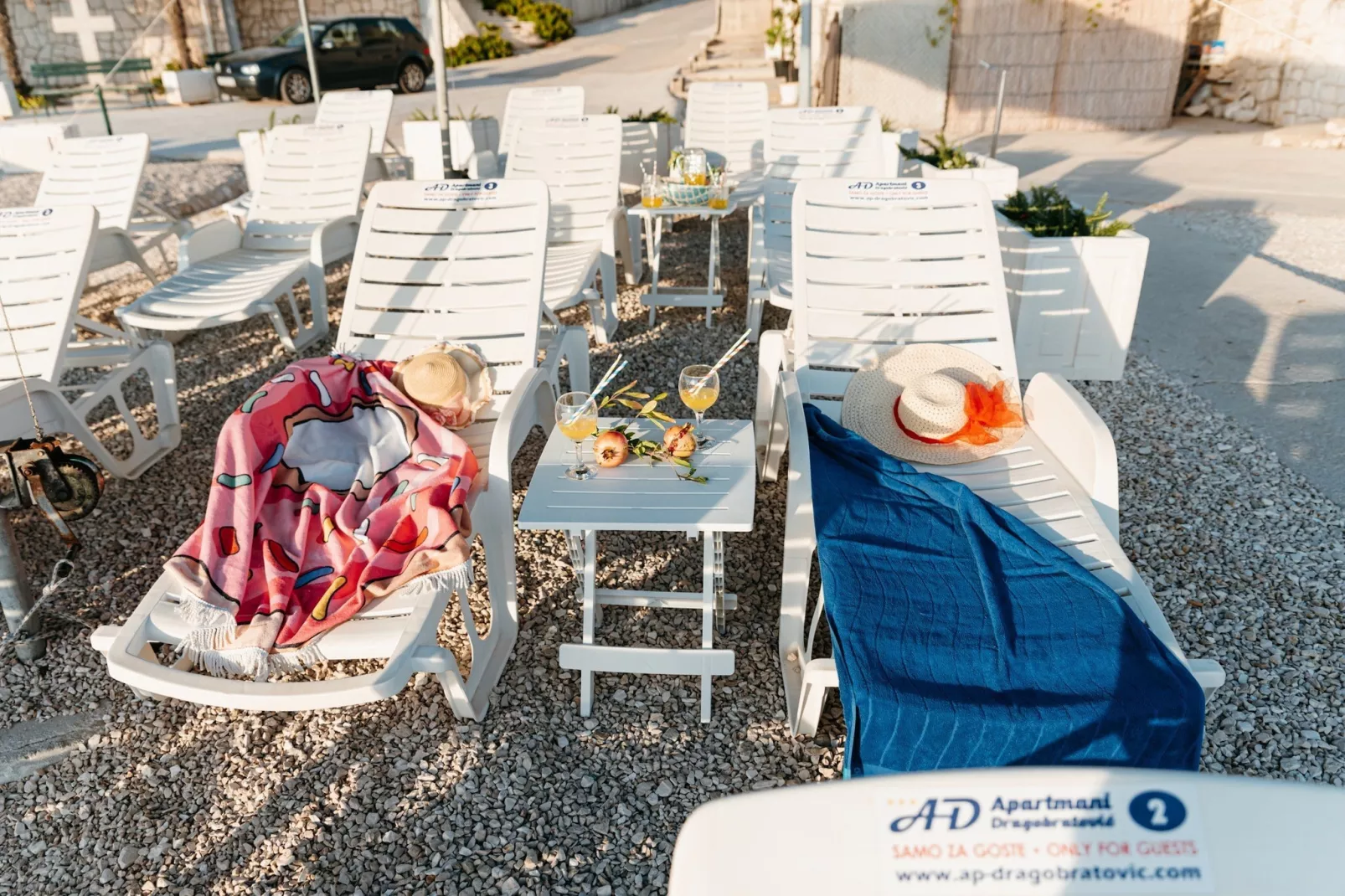 Apartments Dragobratović - Superior One Bedroom  Apartment with  Balcony and Side Sea View (Apartment 4)-Sfeer