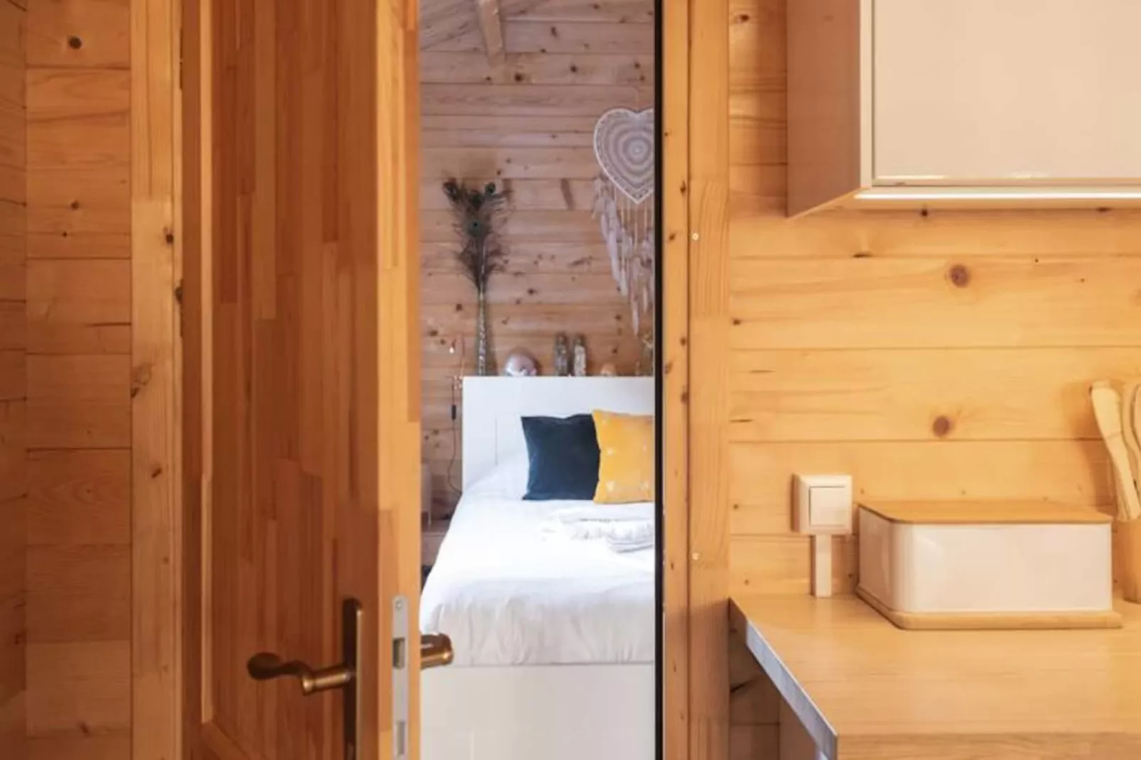 The Sea Lodge-Niet-getagd