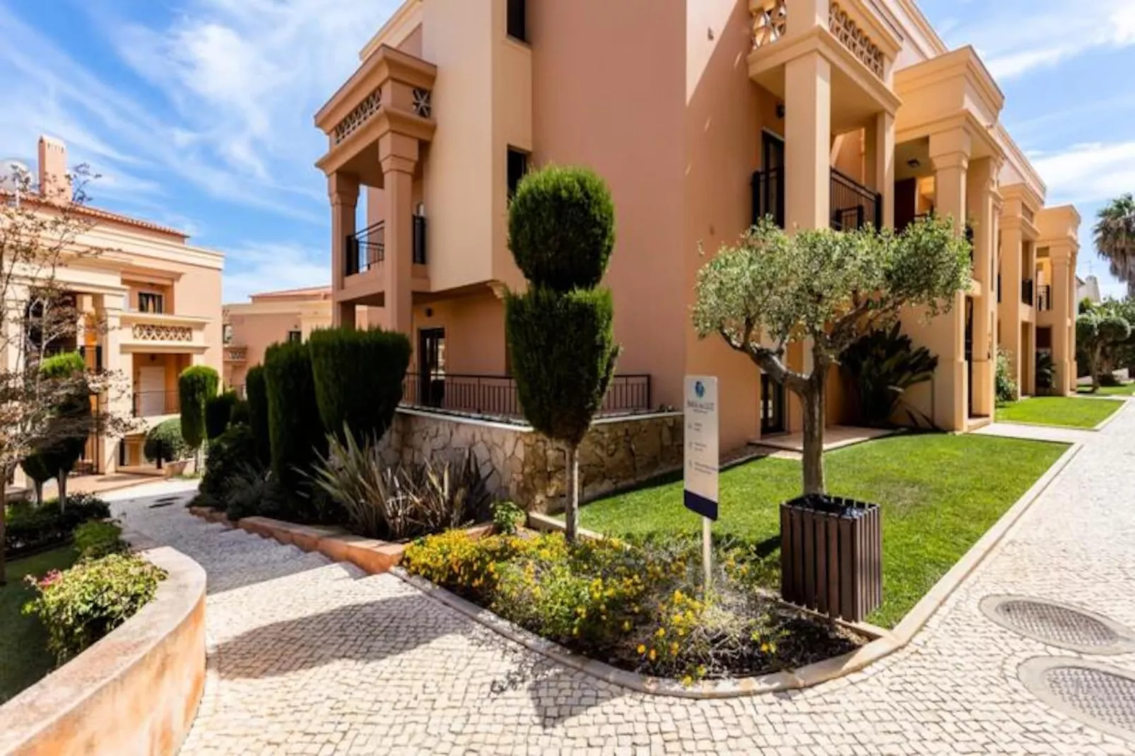 Rock And Sea - Baia Da Luz-Niet-getagd