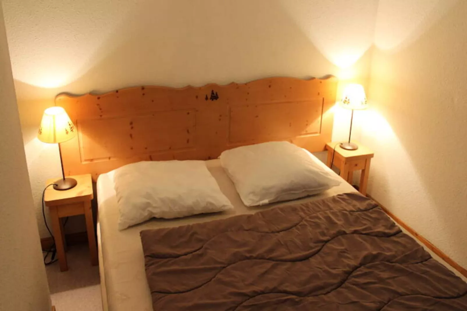 Les Chalets De Superd Gentiane-Niet-getagd