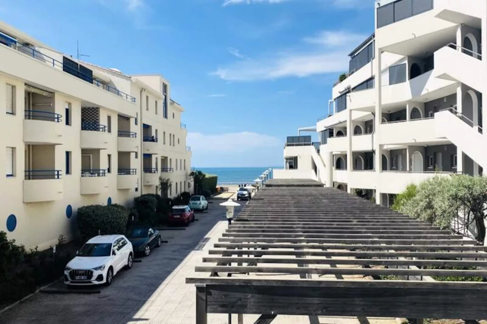 Résidence Terrasse Ensoleill&eacute;e : Appartement 1 Chambre 1 Cabine Vue Mer Terrasse-Niet-getagd