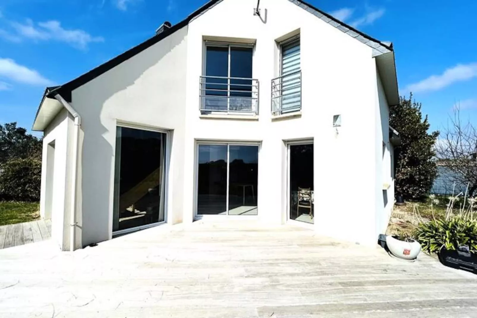 Résidence Eva-ploemeur-Niet-getagd