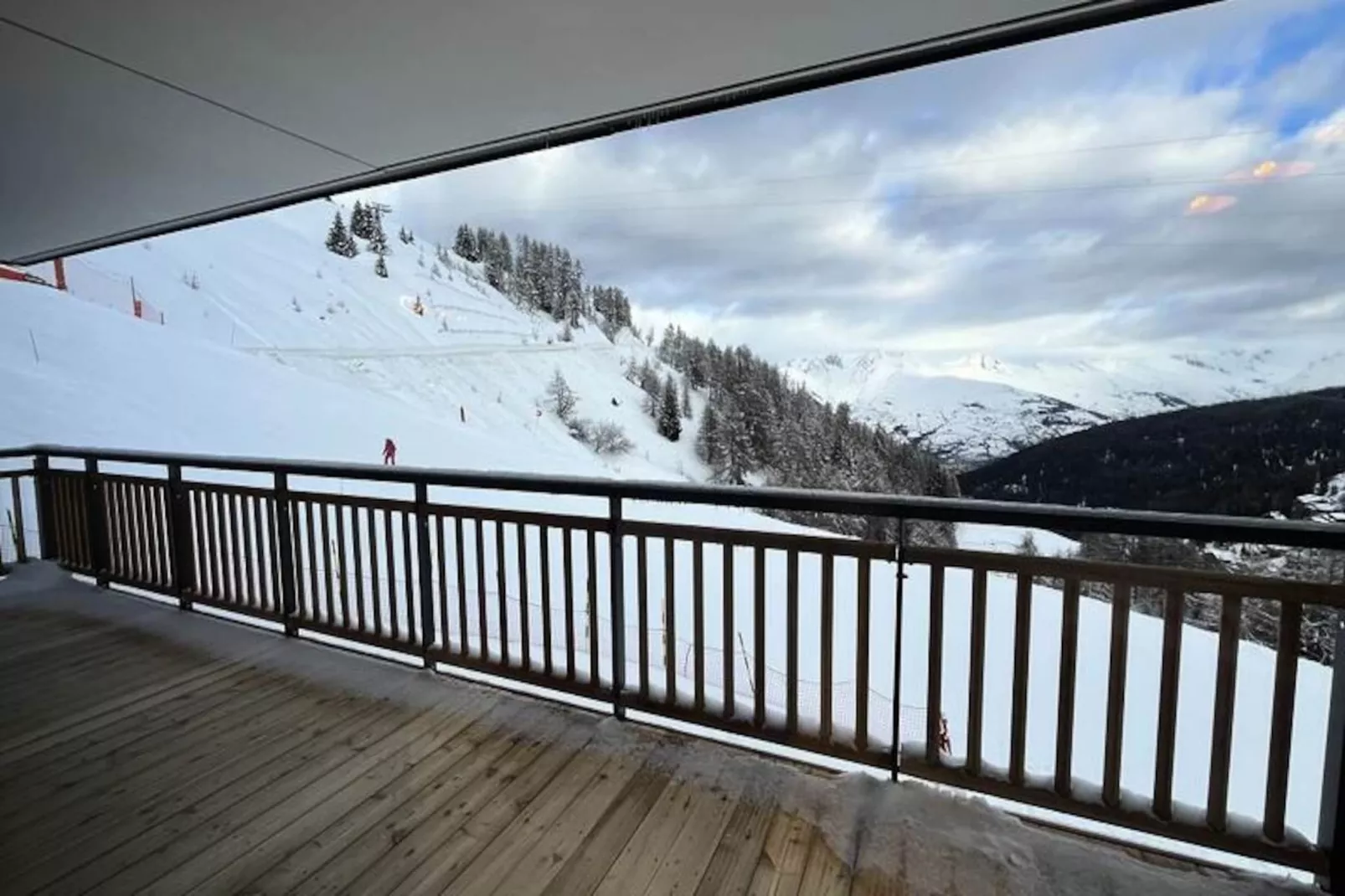 Résidence Manaka-Niet-getagd