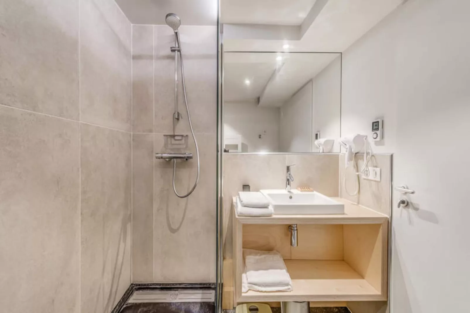 Résidence Palafour-Niet-getagd