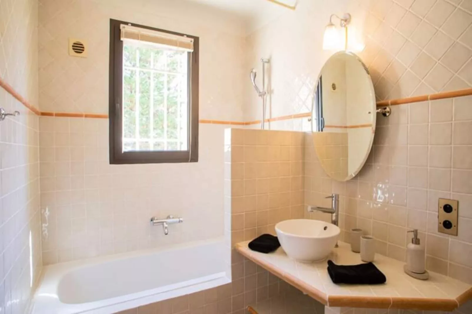 Villa De Haut Standing - 8 Chambres - Piscine-Niet-getagd