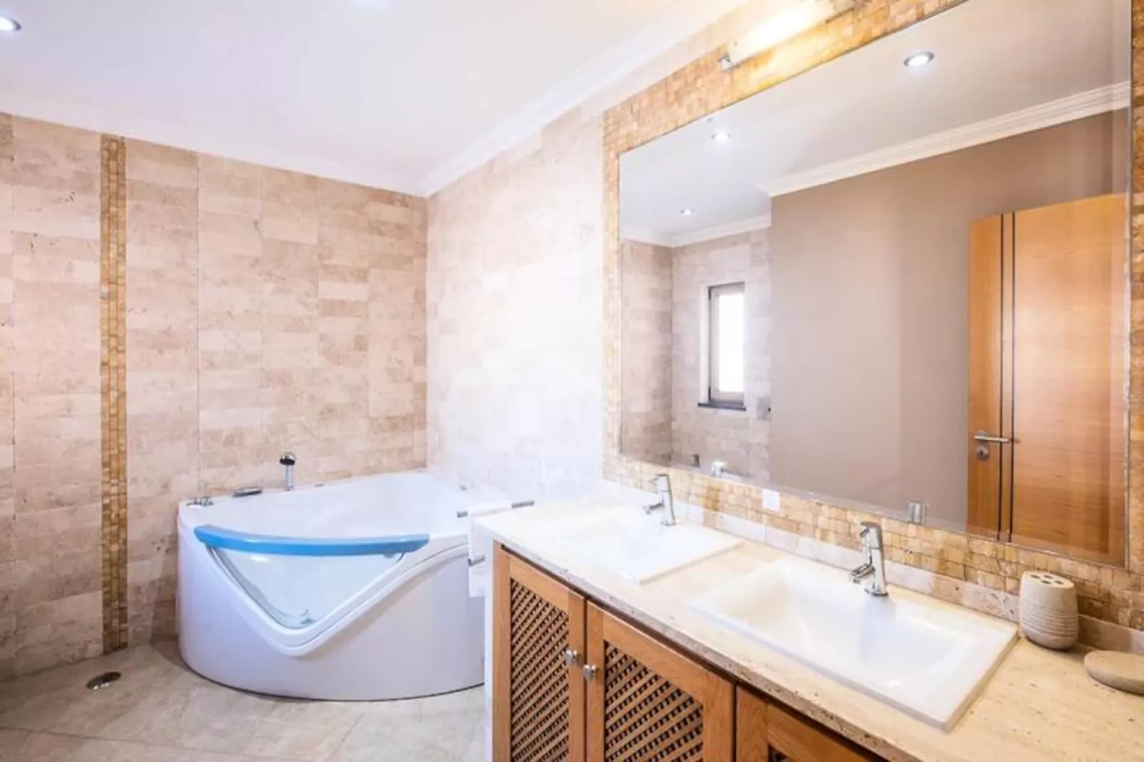 Maison à Guia-Niet-getagd