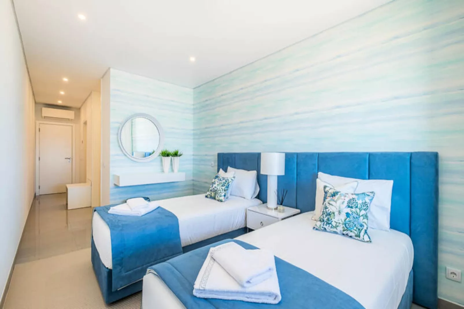 Appartements à Armaçao de Pera-Niet-getagd