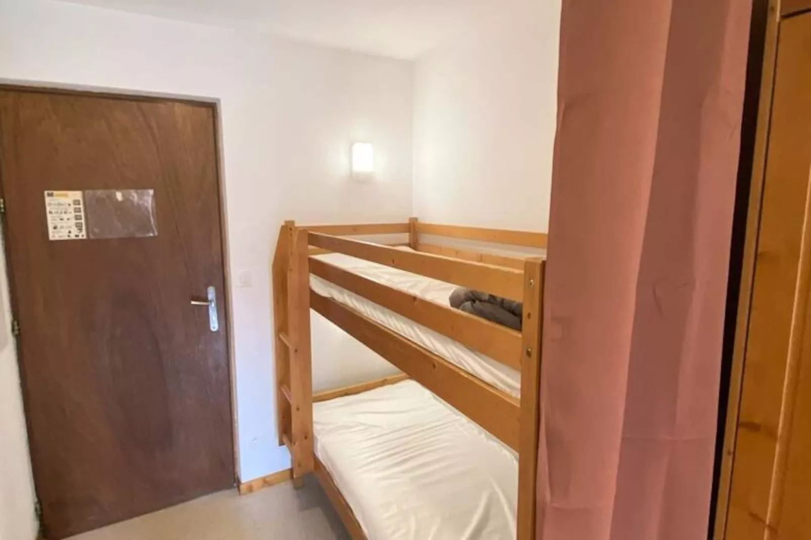 Les Chalets De Superd Gentiane-Niet-getagd