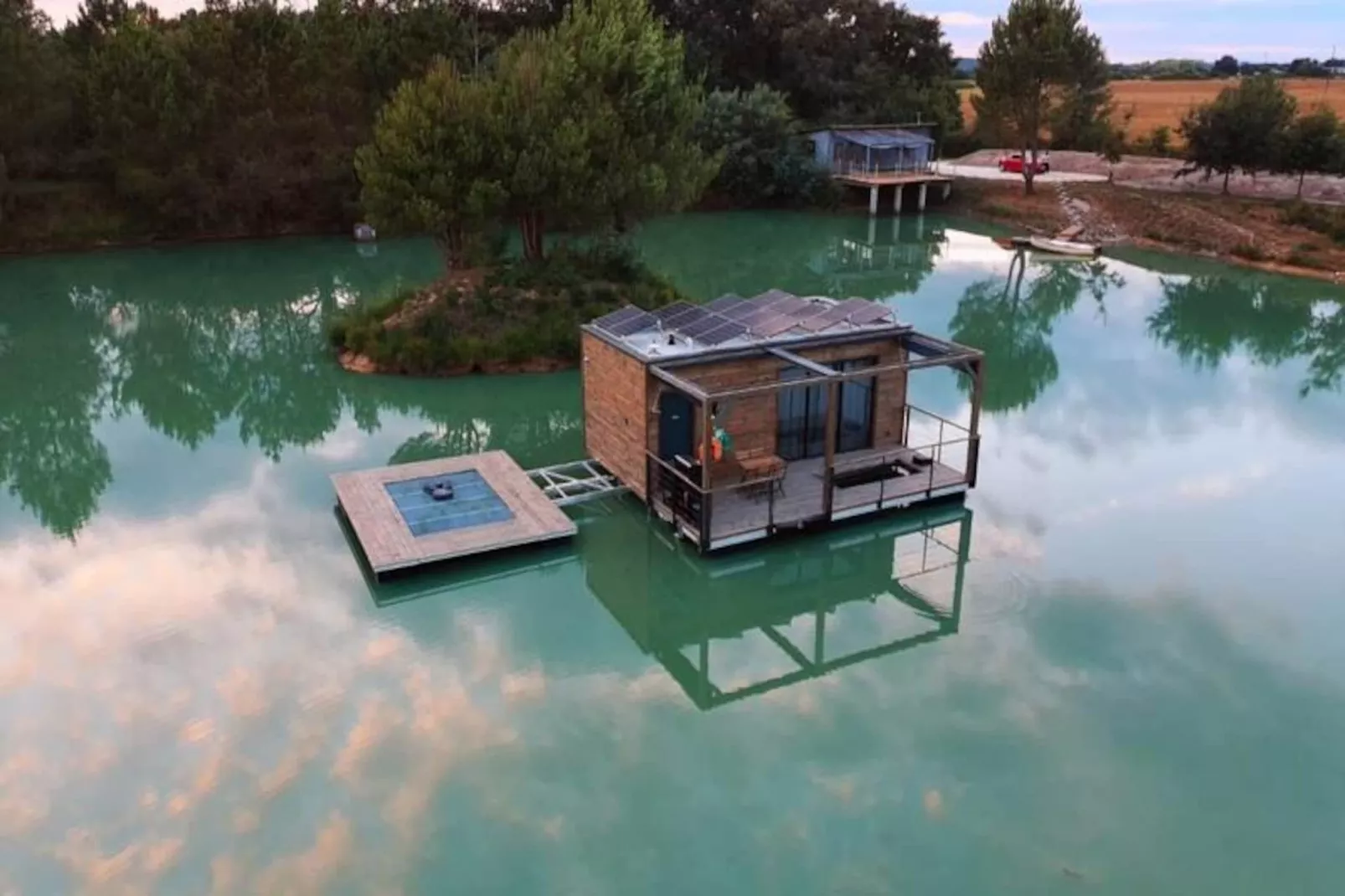 Lodge Sur L'eau En Dordogne-Niet-getagd