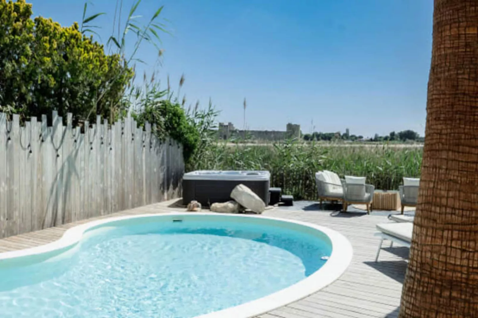 Résidence La Perle Rose Villa Standing 5 &eacute;toiles Avec Piscine Jacuzzi Et Superbe Vue-Niet-getagd