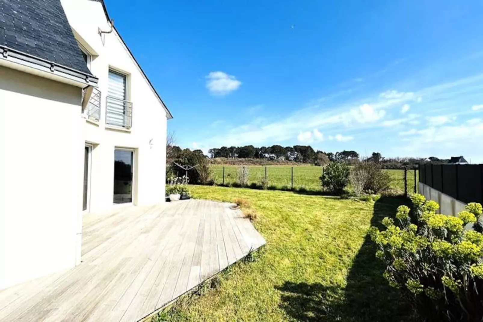 Résidence Eva-ploemeur-Niet-getagd