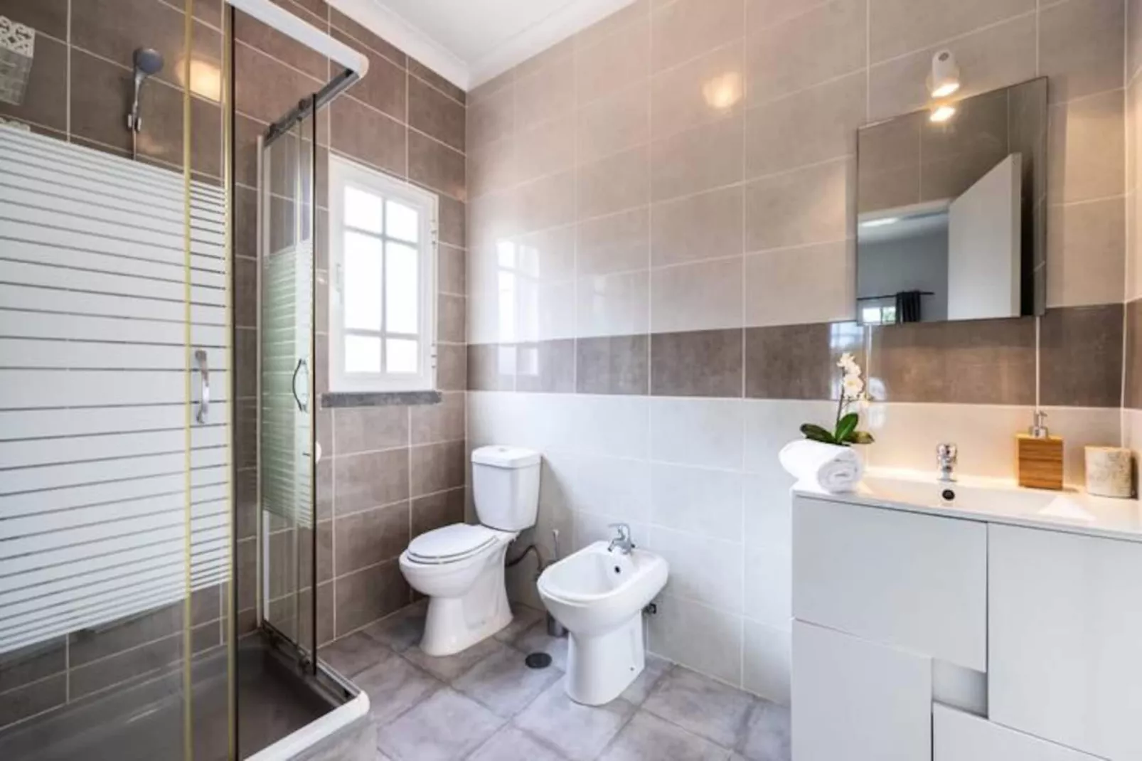 Blue Lee Residence-Niet-getagd