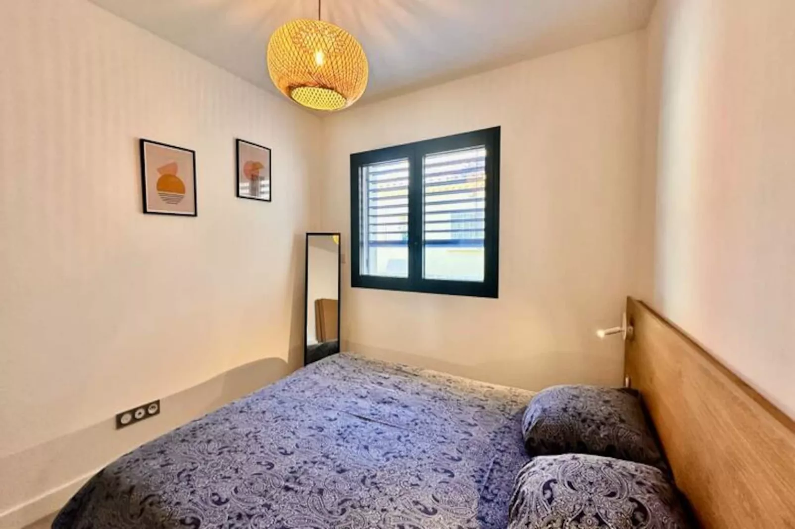Résidence Les Palmiers -  Appartement Une Chambre Vue Canal-Niet-getagd