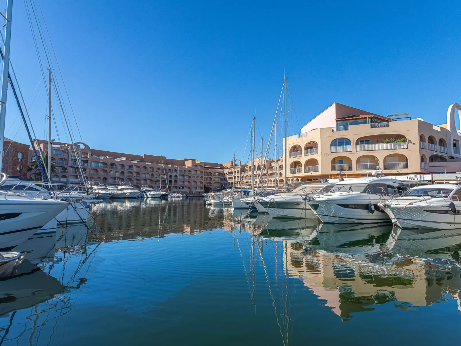 Port de la Gavine I-Buiten