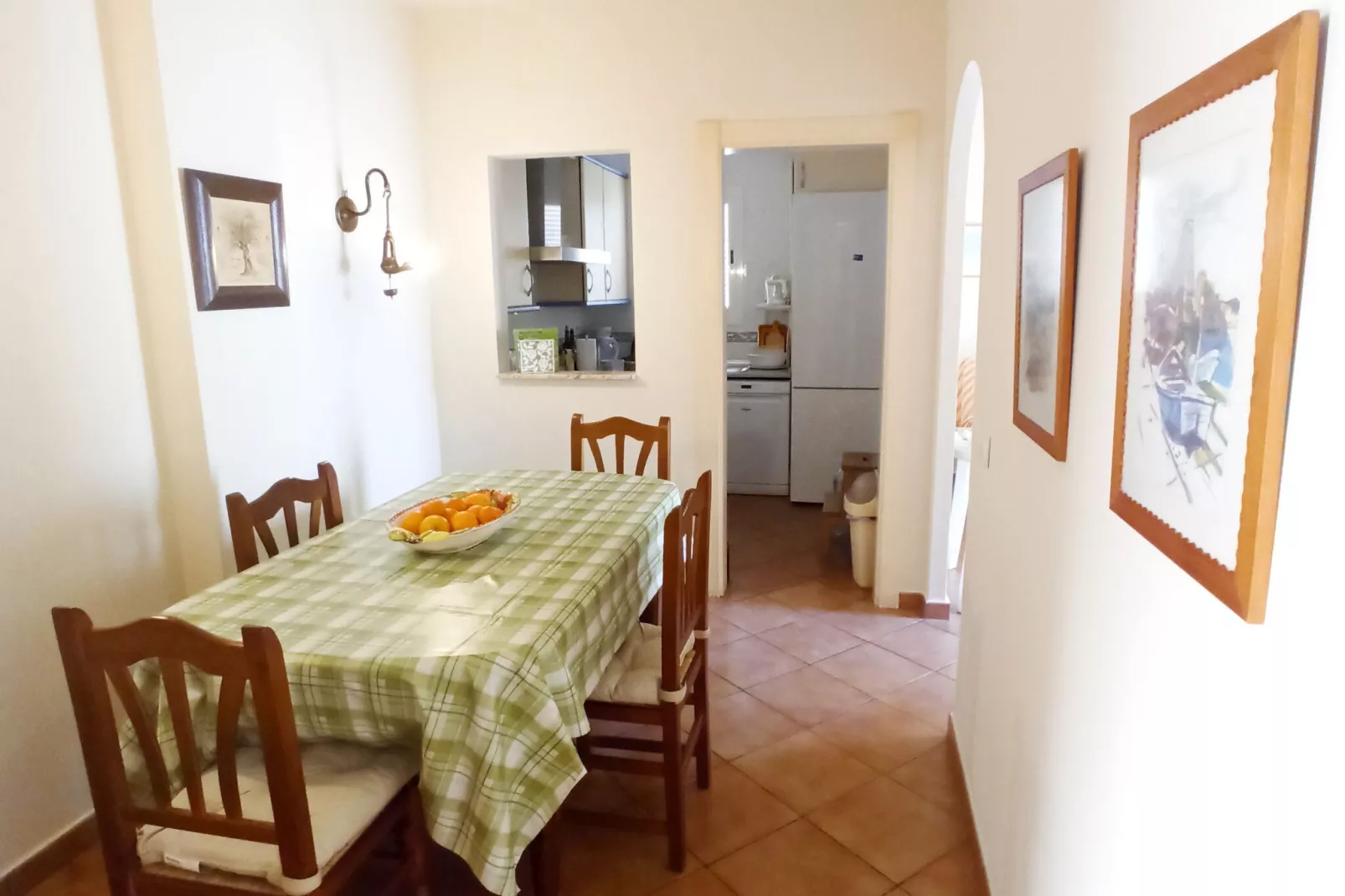 Apartamento pasito Blanco-Eetkamer