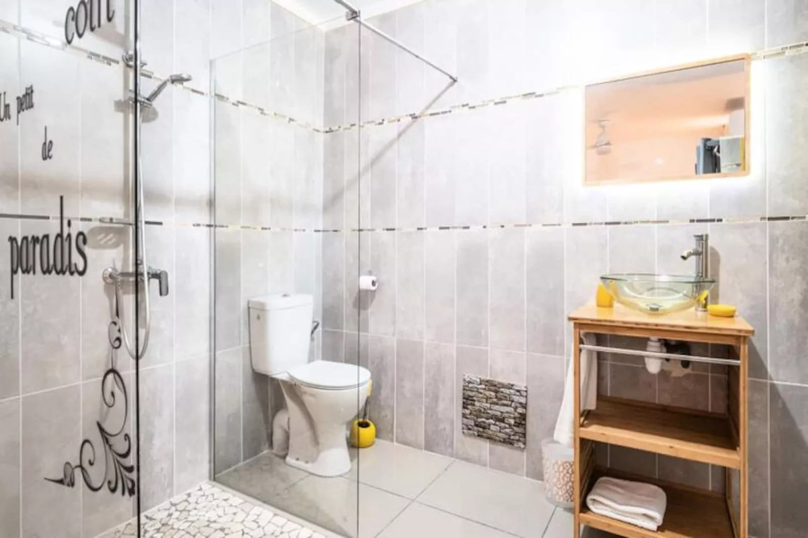 Villa Angerville-Niet-getagd