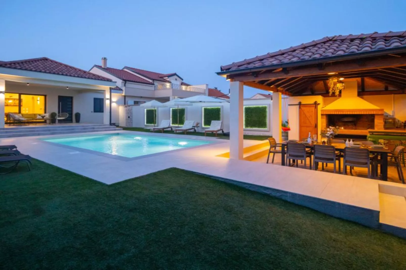 Lux Vintage House Bella Vita Biograd na Moru with Pool-Buitenlucht