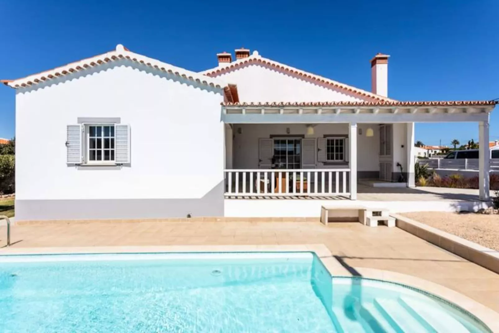 Olive House-Niet-getagd