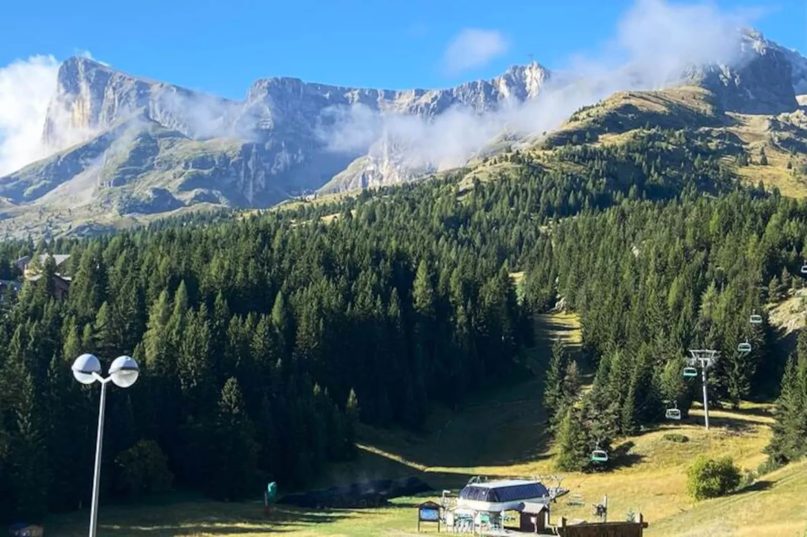 Résidence Les Chaumettes-Niet-getagd