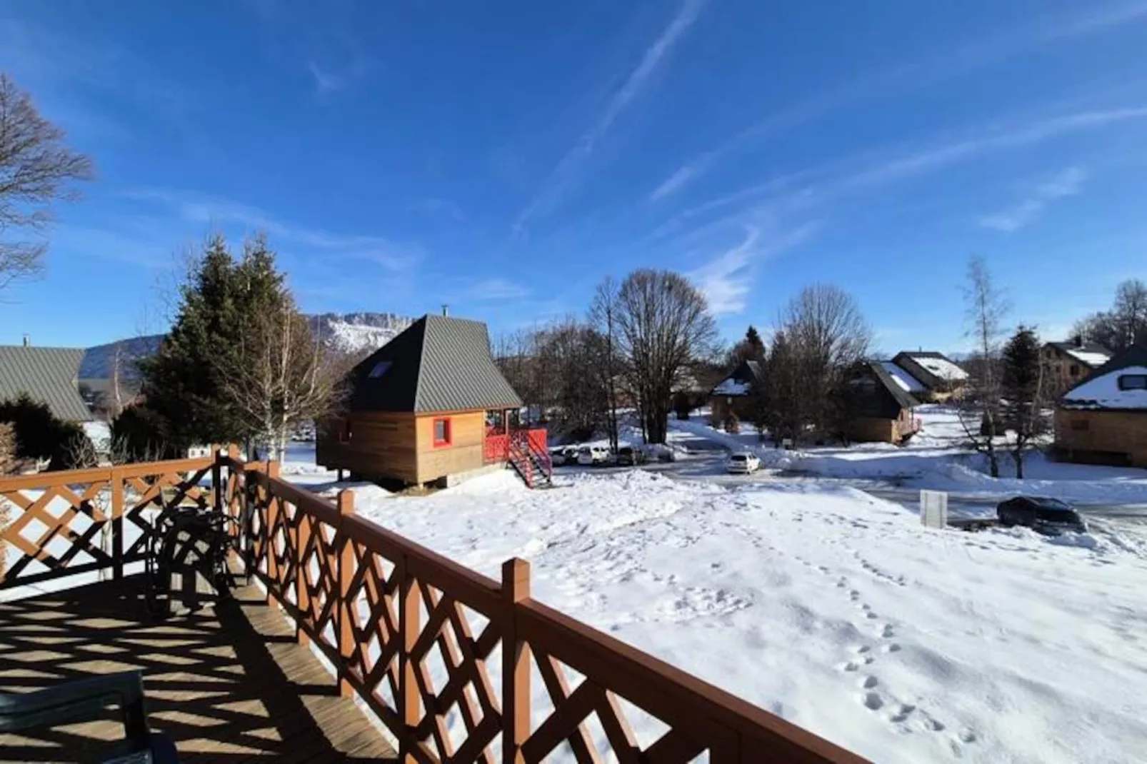 Chalet Nordique Pour 6 Personnes à La Féclaz - Piscine été-Niet-getagd