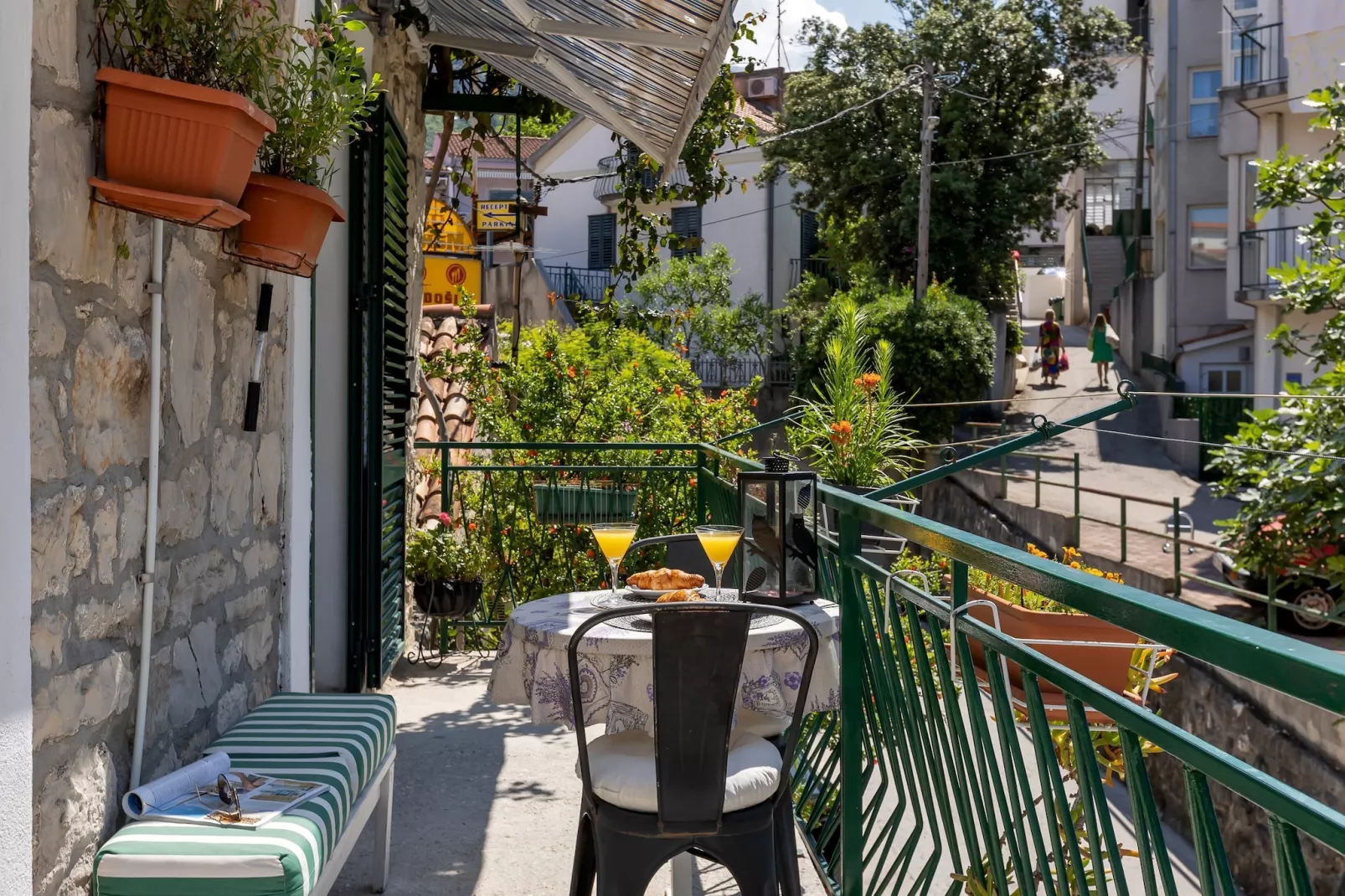 Apartments Kata - Three Bedroom Apartment with Balcony-Terrasbalkon