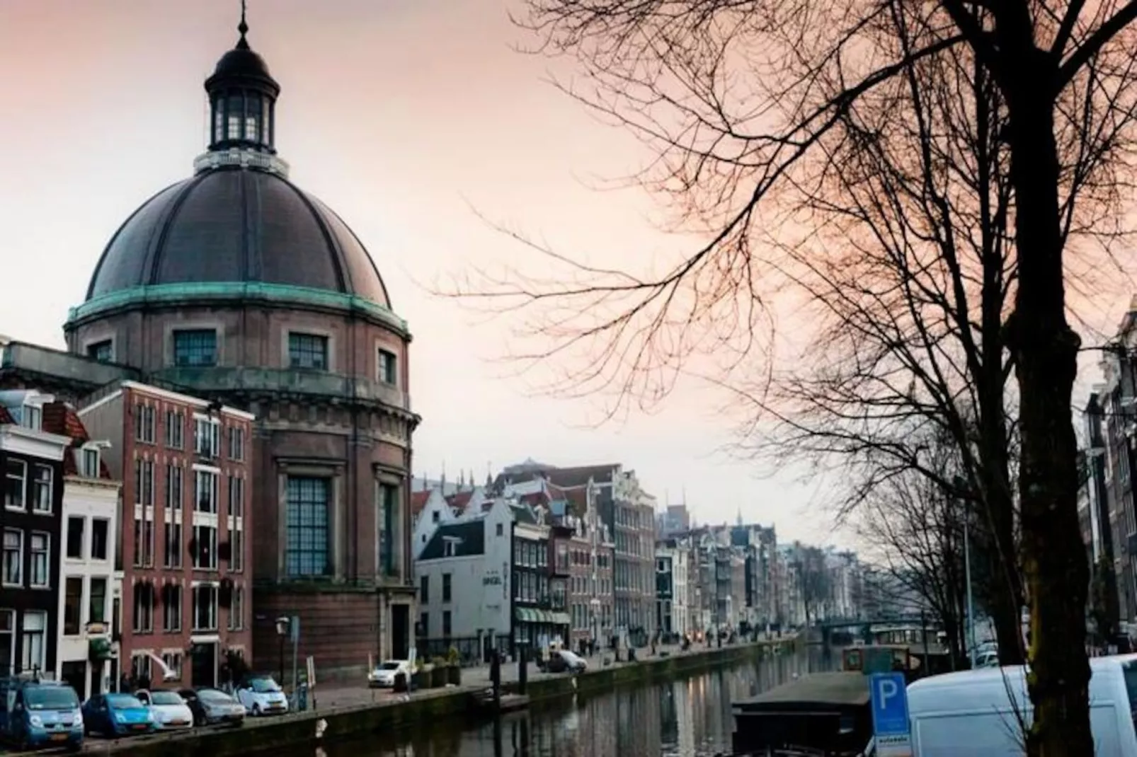 Classy Room 17th Century Canal House-Niet-getagd