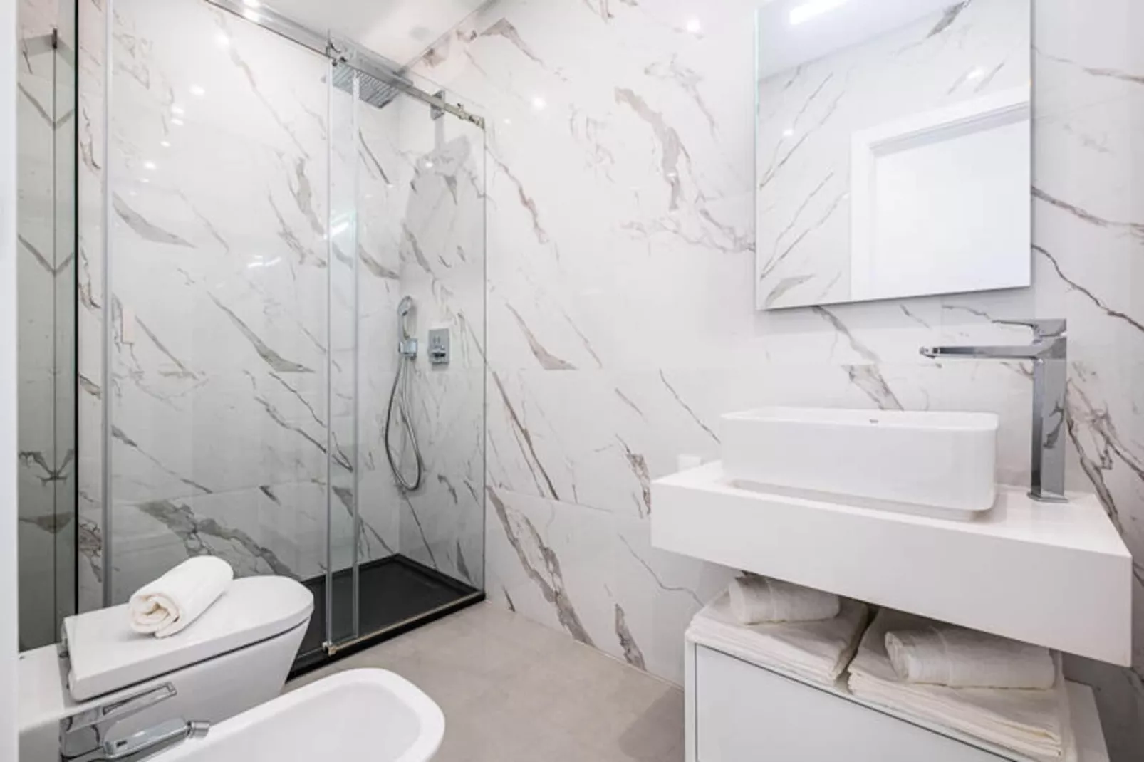 Appartements à Armaçao de Pera-Niet-getagd