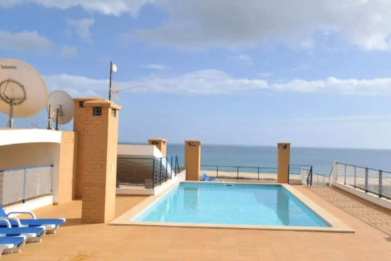 Casa Azul-Niet-getagd