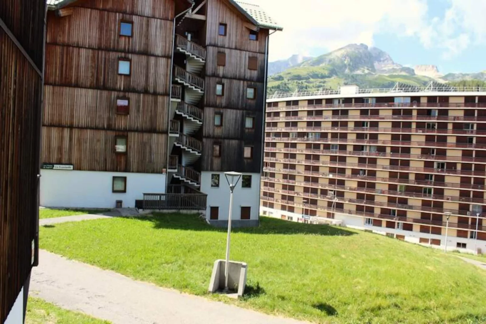 Les Chalets De Superd Gentiane-Niet-getagd