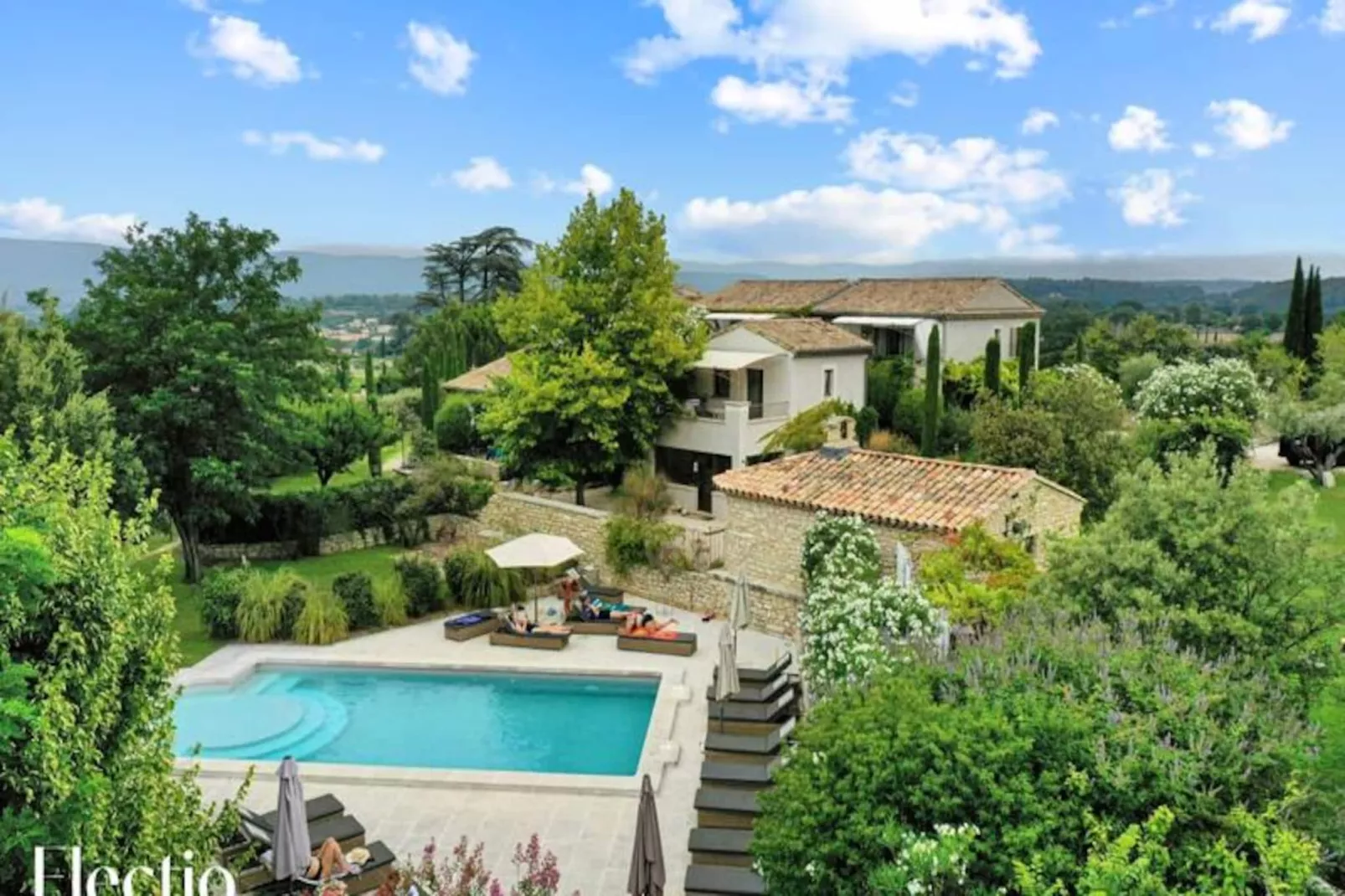 Loggia 5 Rosier | R&eacute;sidence Les Petitons-Niet-getagd