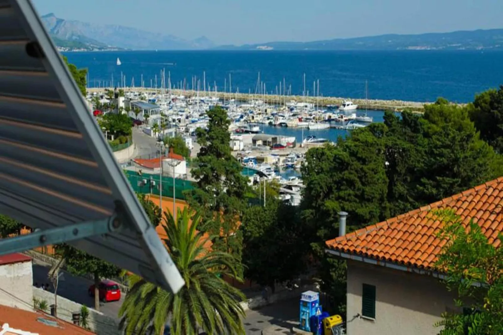 Hektorovic place-Uitzicht zomer