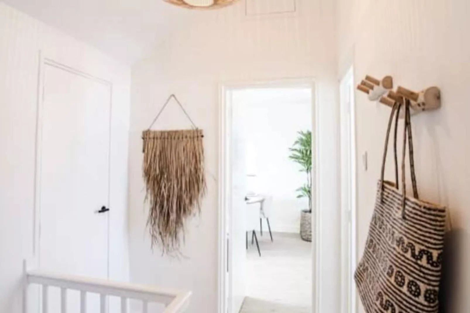 Yucca Beachhouse - Luxury Loft Apartment-Niet-getagd