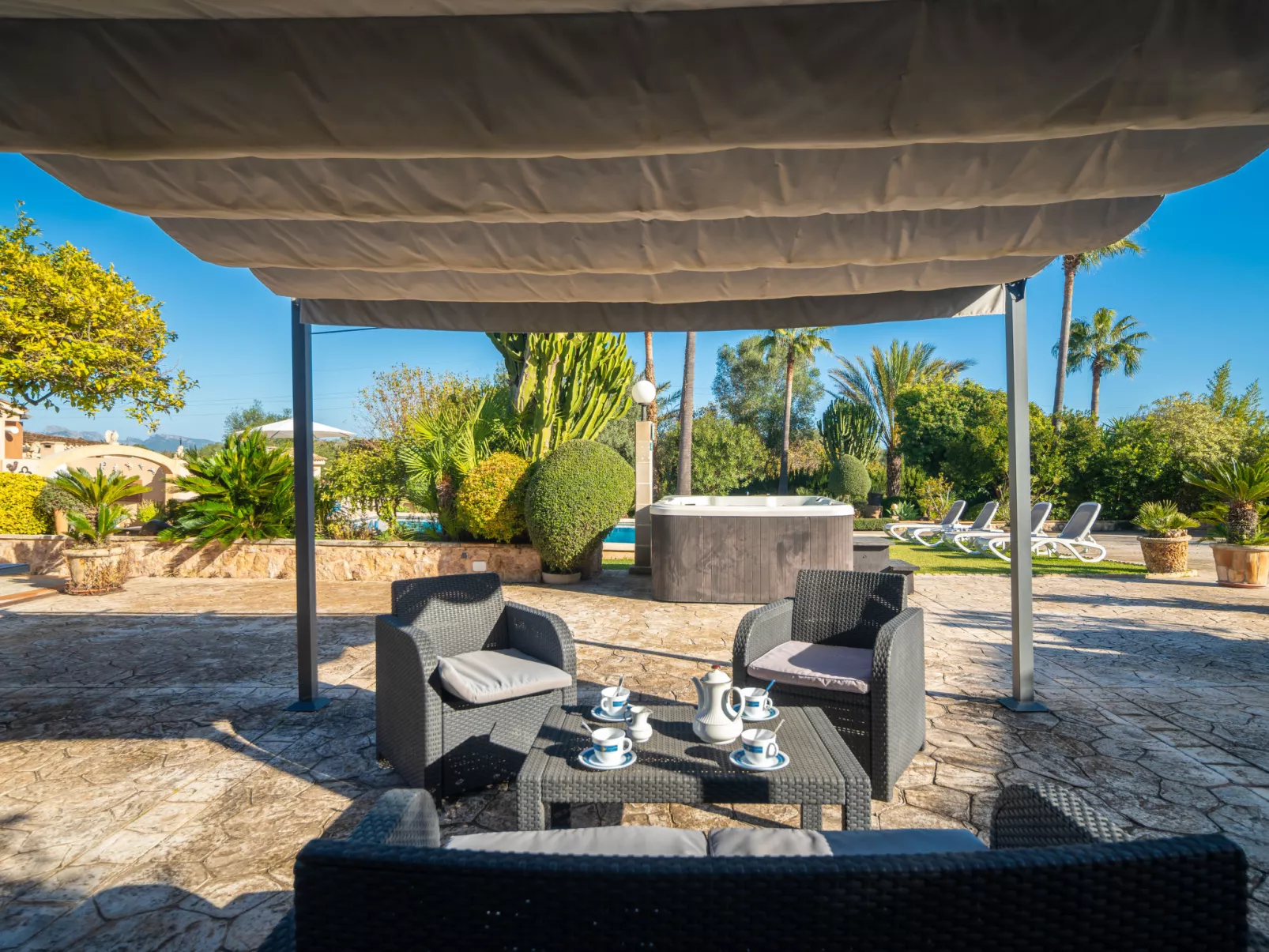 Ca Na Guerrera-Binnen