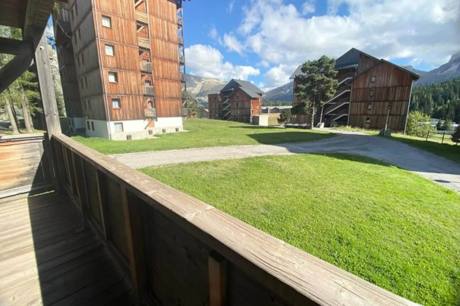 Les Chalets De Superd Gentiane-Niet-getagd