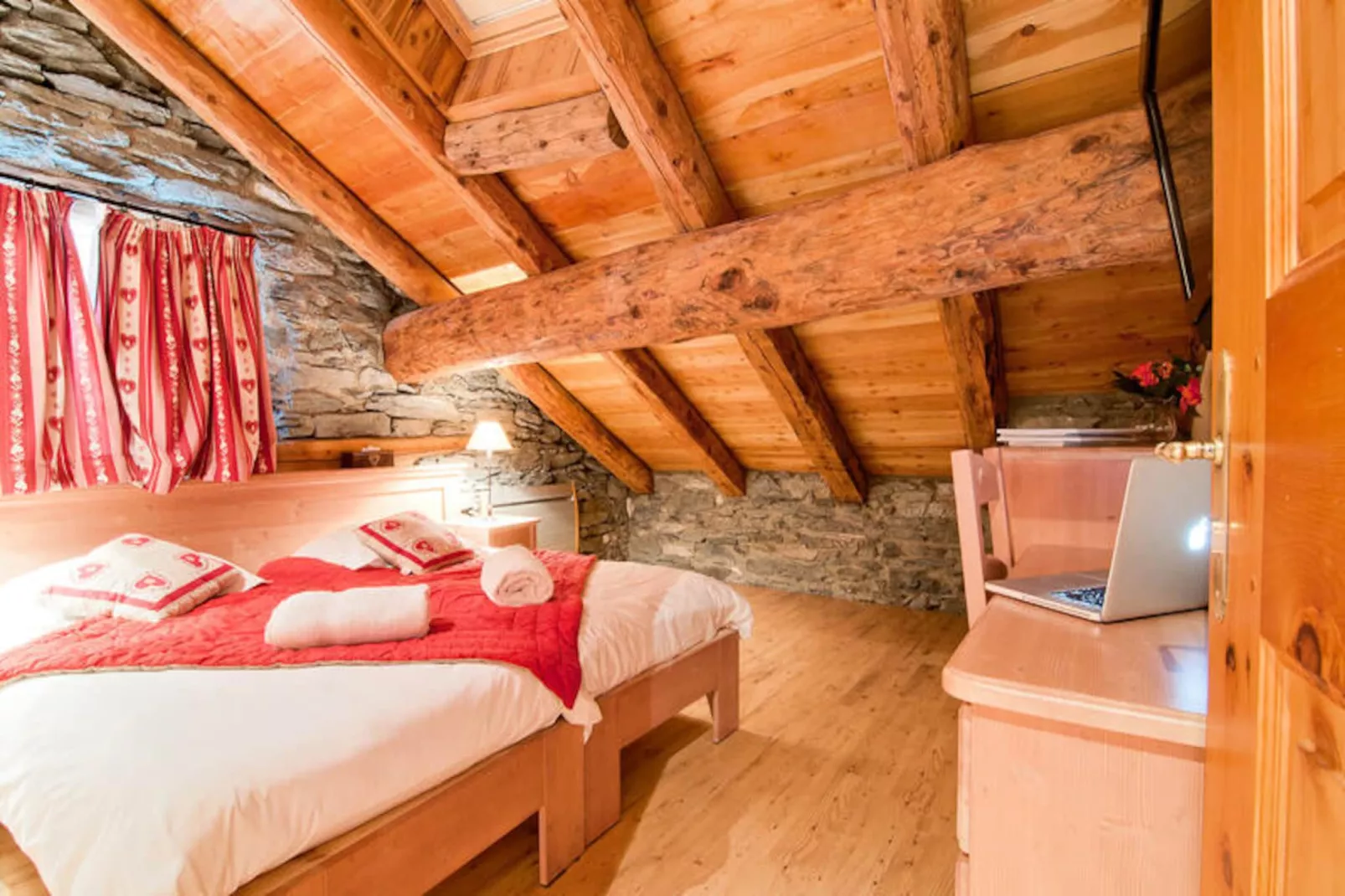 Chalet Les Champs Du Pont-Niet-getagd