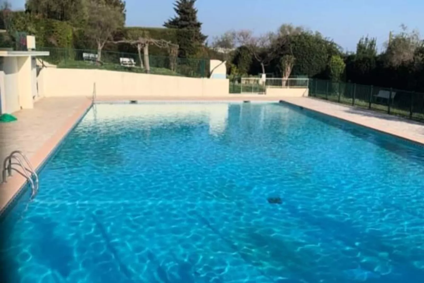 Résidence Le Valen&ccedil;ay : Magnifique 3 Pi&egrave;ces Avec Vue Mer D&eacute;gag&eacute;e-Niet-getagd