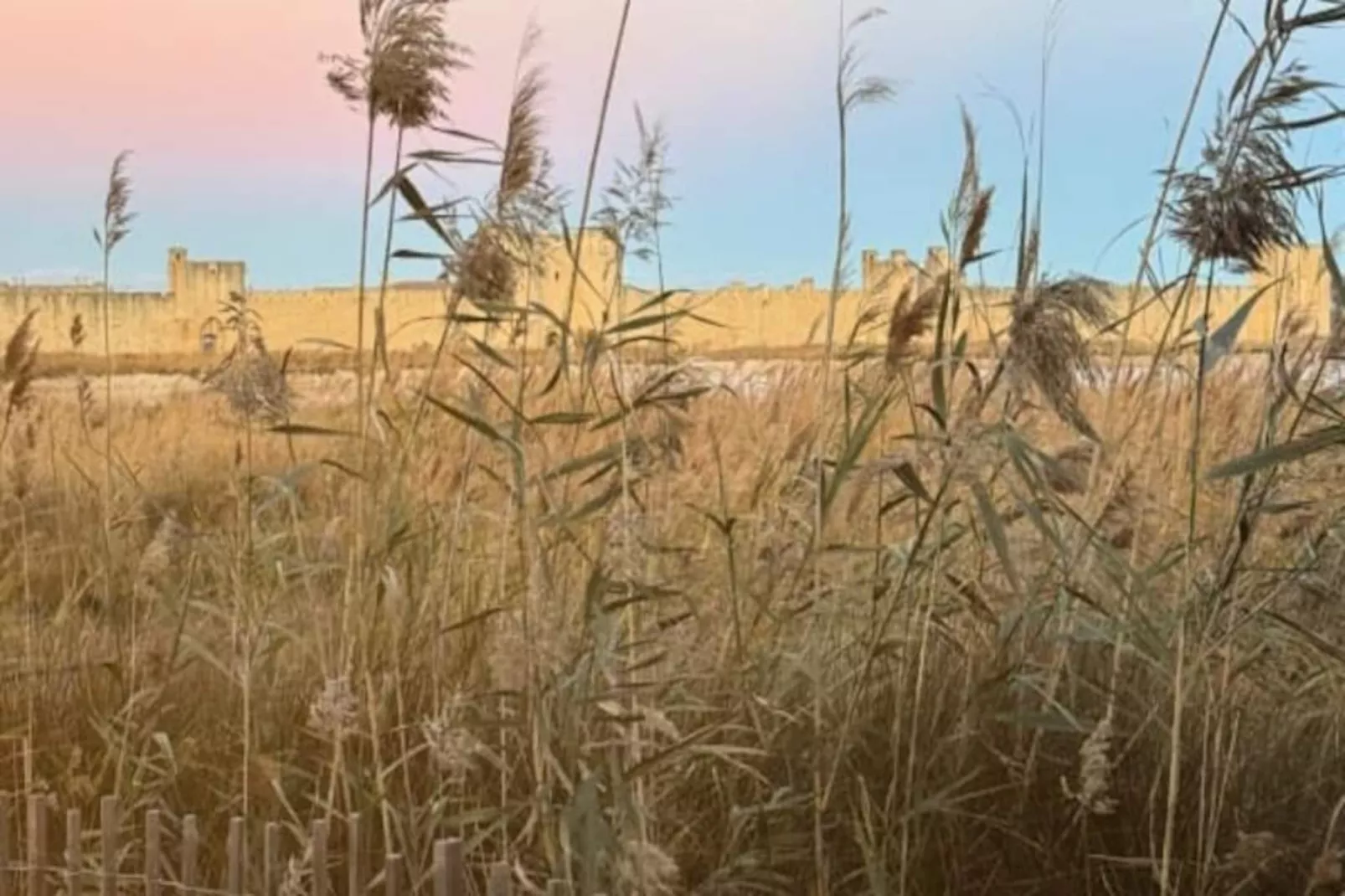 Résidence La Perle Rose Villa Standing 5 &eacute;toiles Avec Piscine Jacuzzi Et Superbe Vue-Niet-getagd