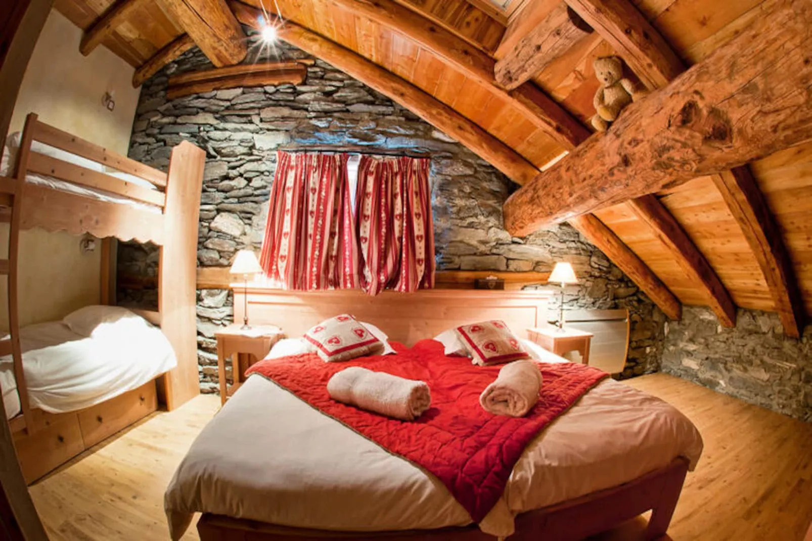 Chalet Les Champs Du Pont-Niet-getagd