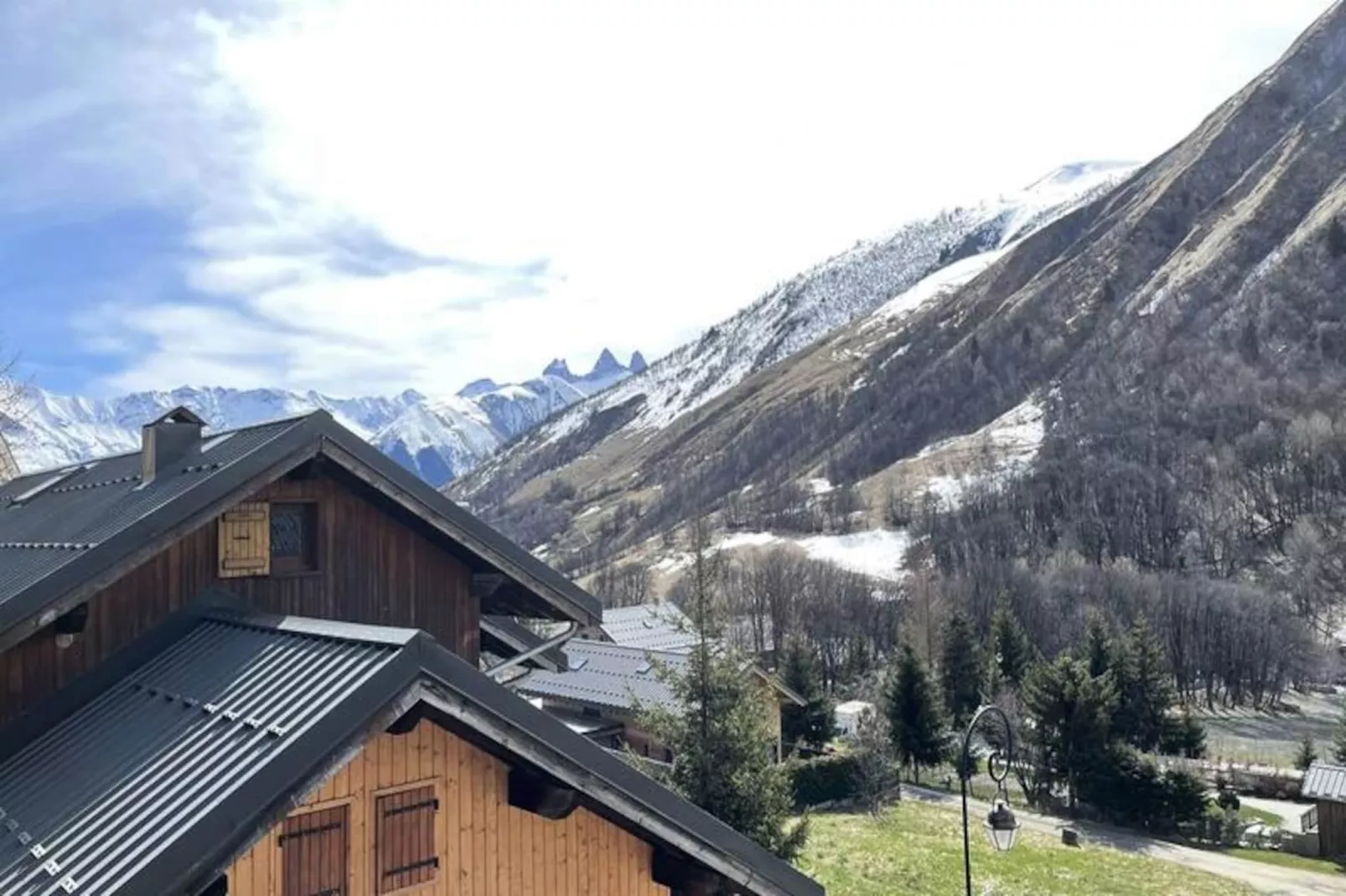 Résidence Les Aiguilles-Niet-getagd