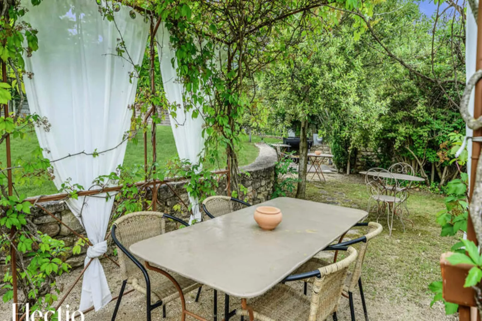 Loggia 5 Rosier | R&eacute;sidence Les Petitons-Niet-getagd