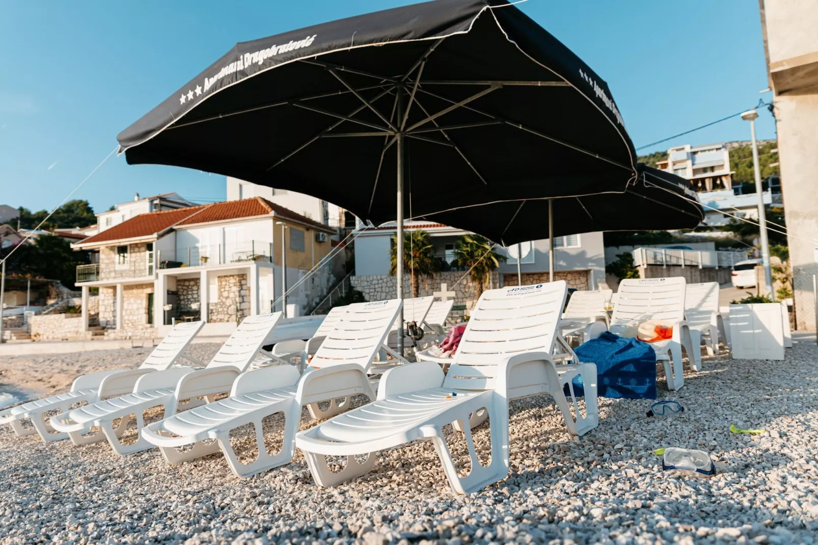 Apartments Dragobratović - Superior One Bedroom  Apartment with  Balcony and Side Sea View (Apartment 4)-Sfeer