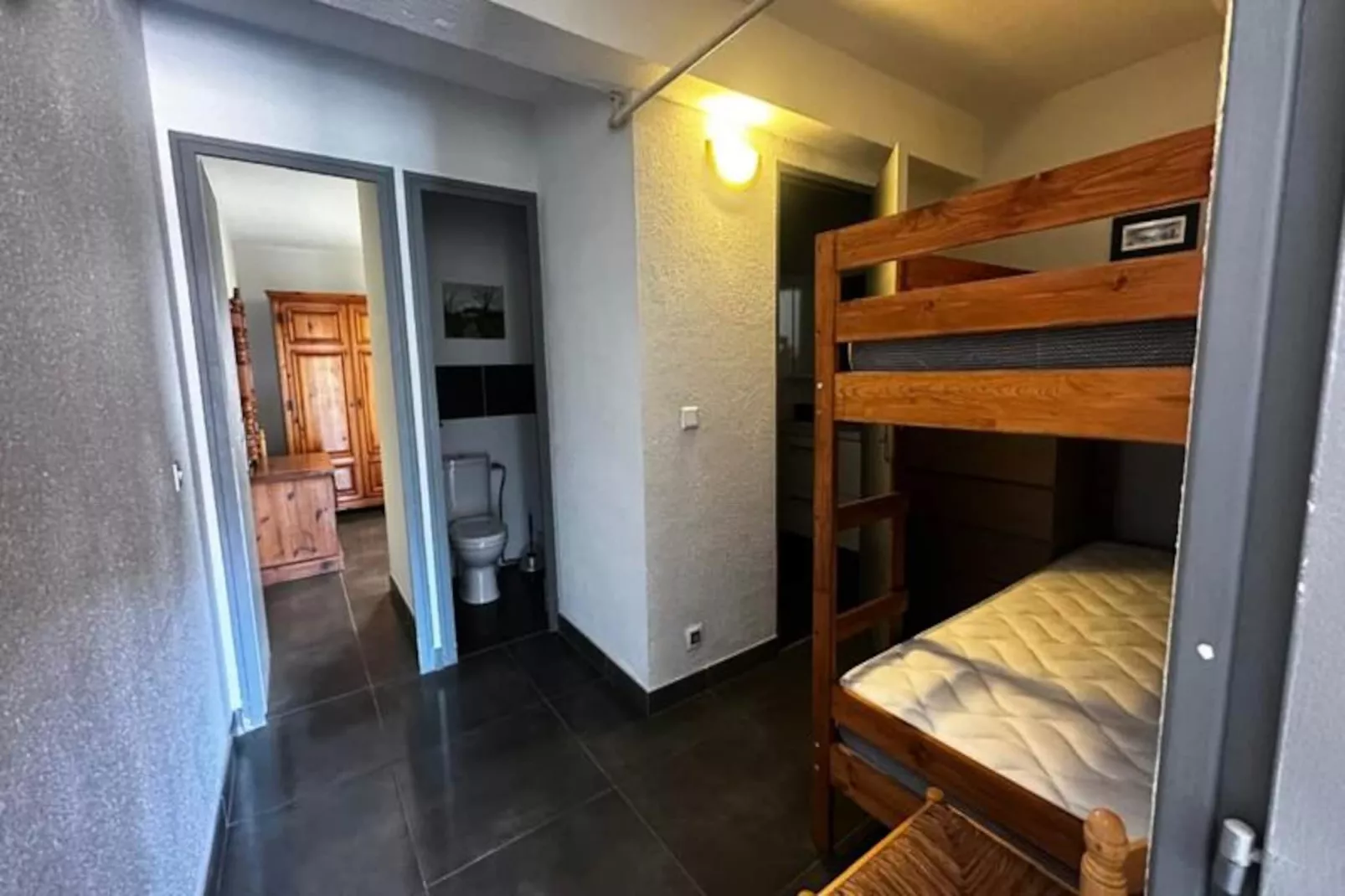 Beau T2 Bis Traversant Idéalement Situé-Niet-getagd