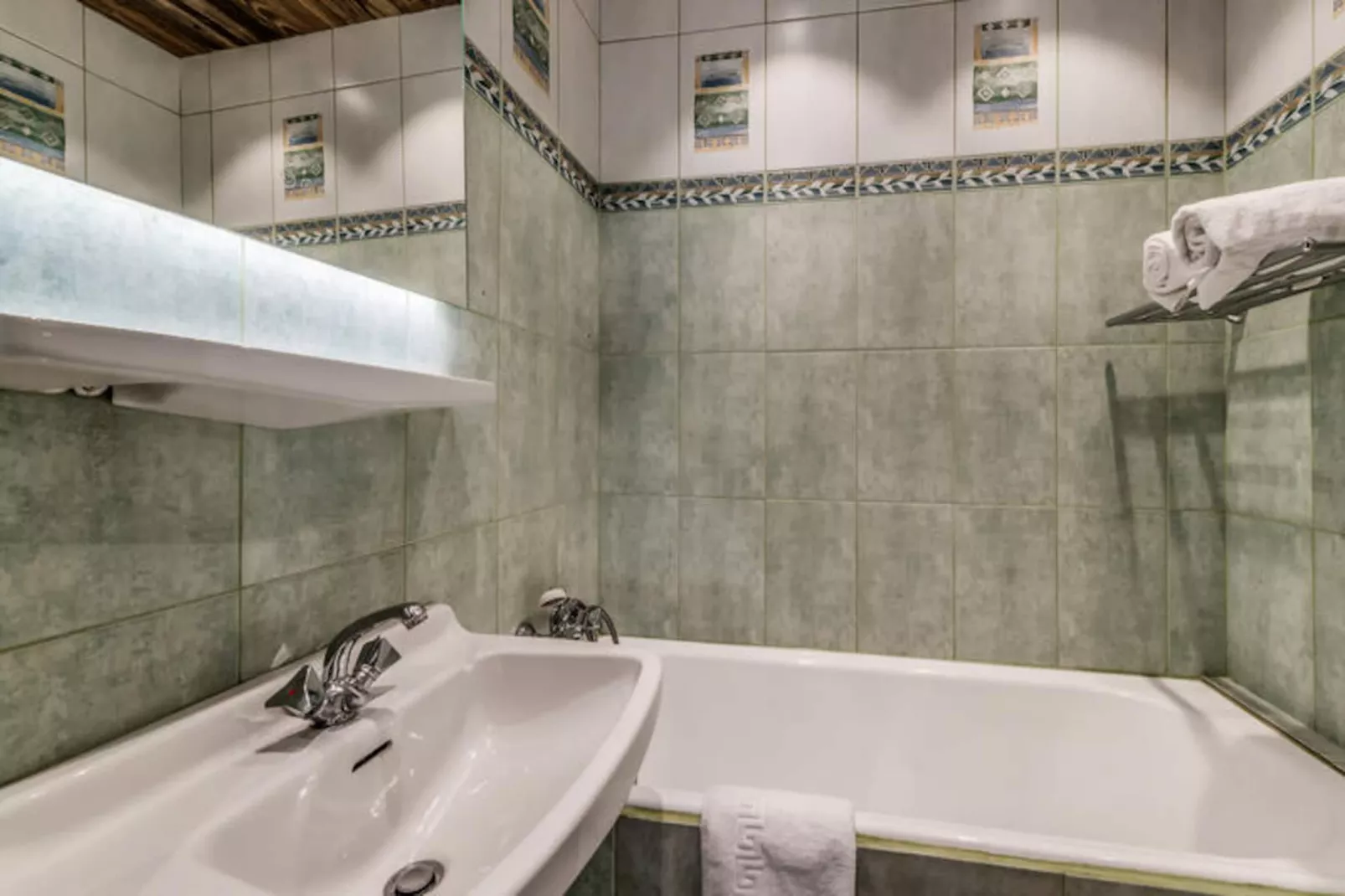 Résidence Roches Rouges A-Niet-getagd