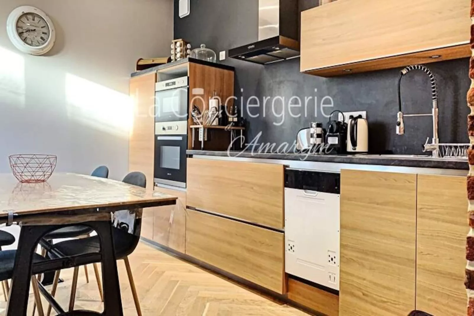 Résidence Aa13 - Le Victor Hugo - S&eacute;jour D&rsquo;exception Dans Un Appartement Historique-Niet-getagd