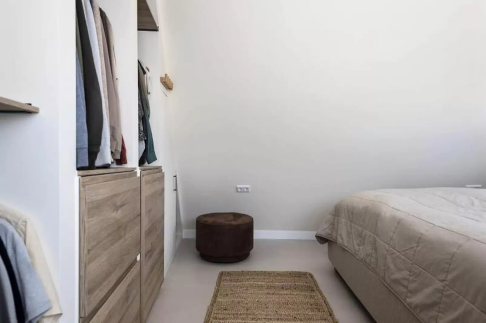 The Modern Burrow-Niet-getagd